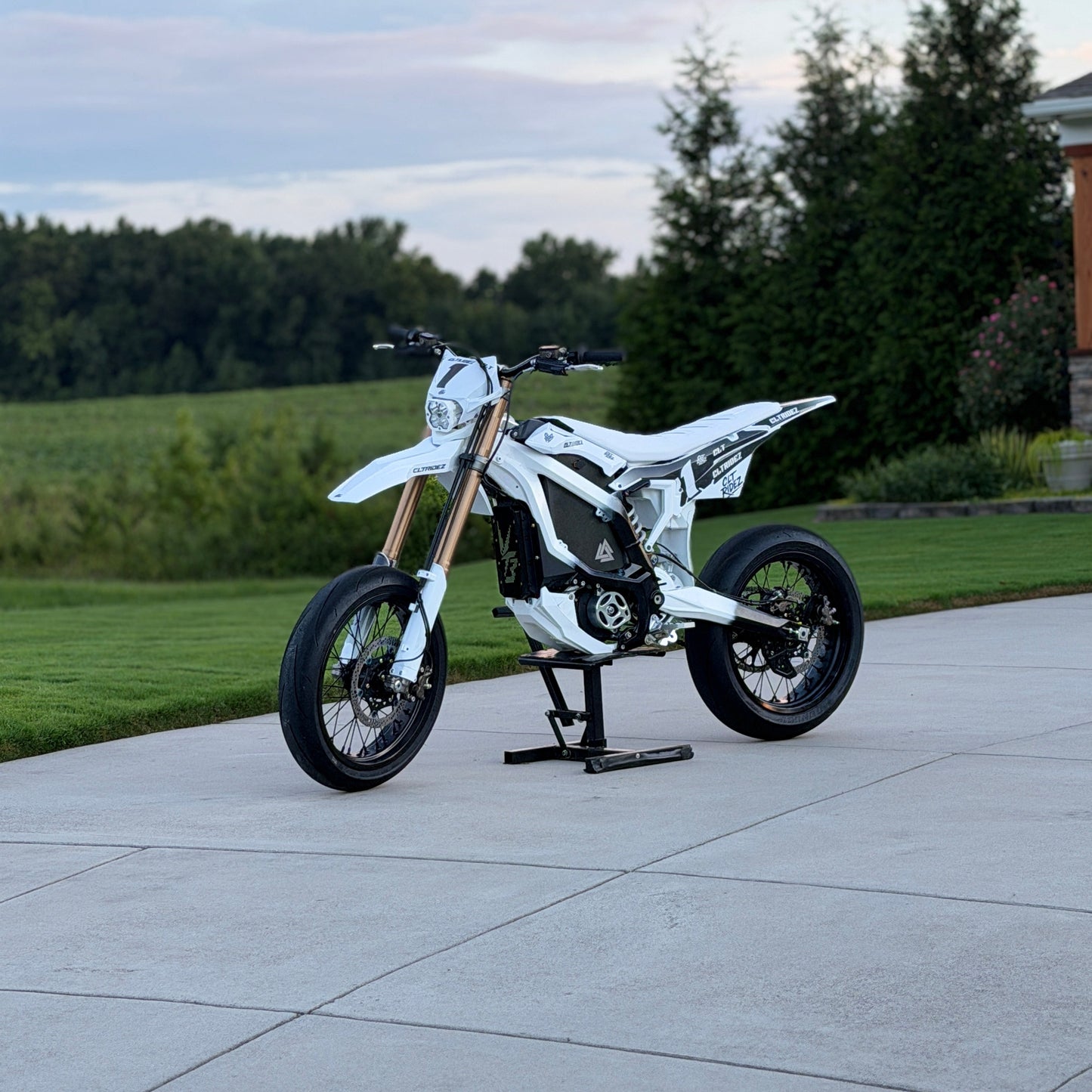 CLT Ridez Edition Ultra Bee Graphics Kit